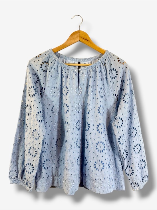 Jw Style Tops - JW Style Blue Eyelet Lace Cotton Top Size L Long Sleeve Casual Relaxed Cottage